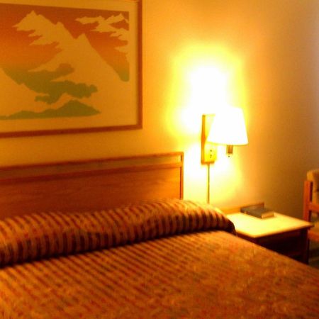 Colorado River Value Inn Bullhead City Ngoại thất bức ảnh